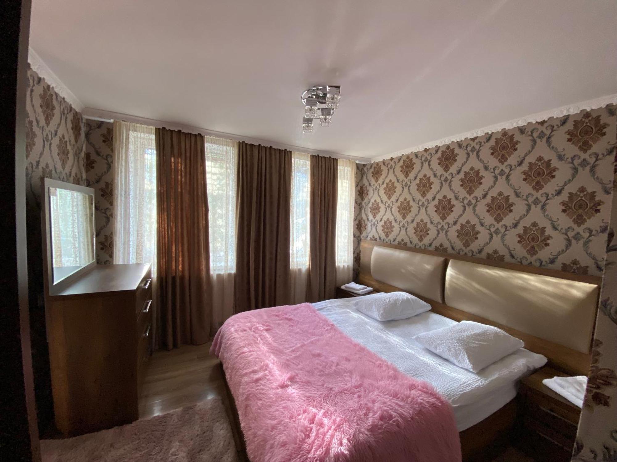 Guest House Misho Kazbegi Eksteriør bilde